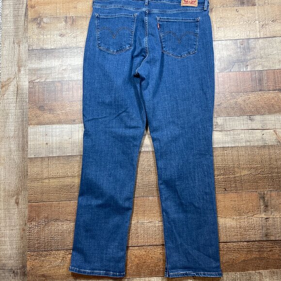 Women's Levi's Classic Fit Straight Leg Pants size 16M - Picture 4 of 4